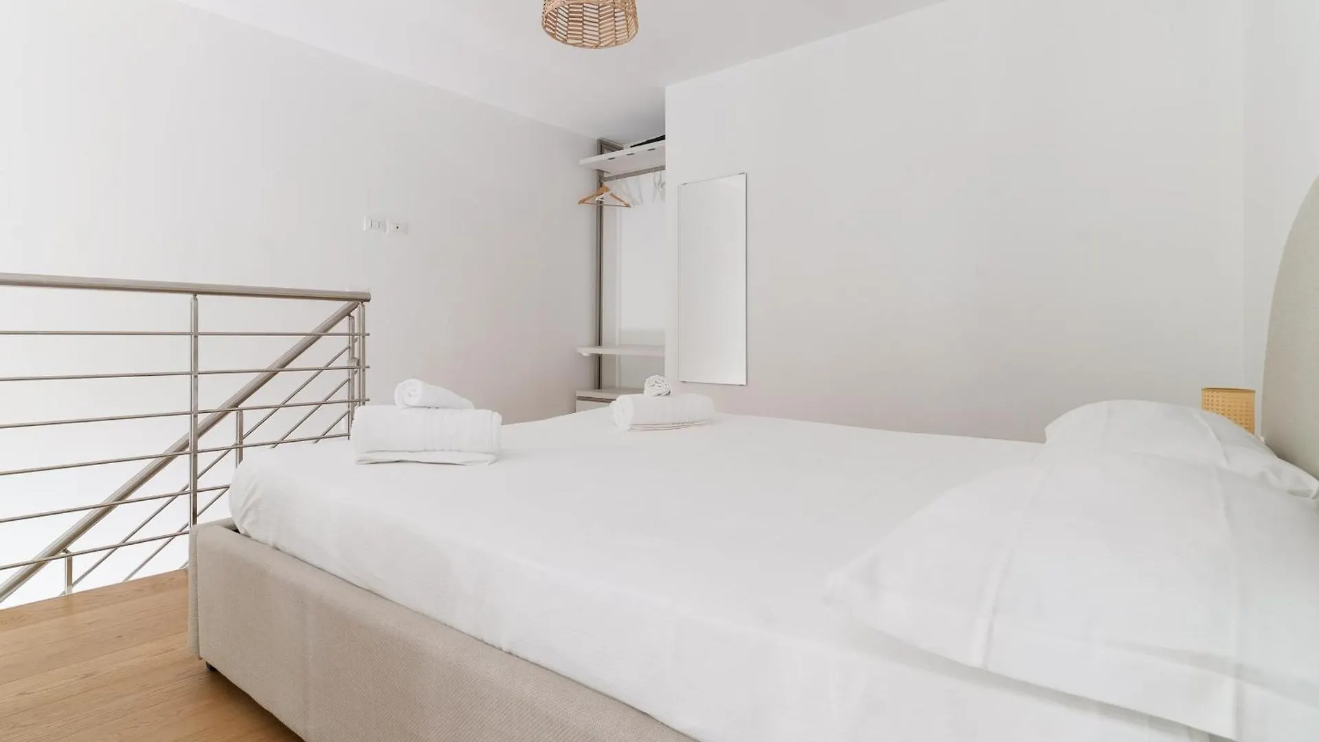Porta Romana Spazioso Loft Di Design Milán Italia