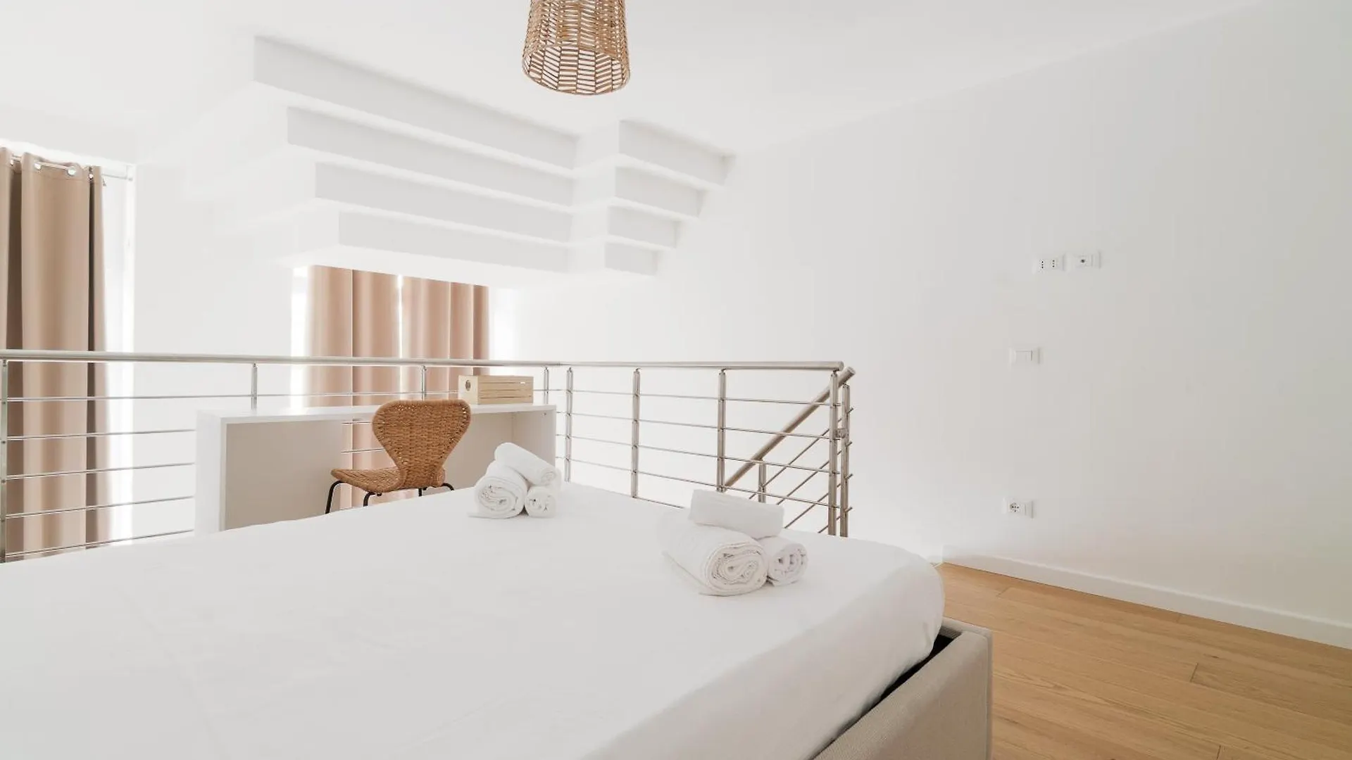 Porta Romana Spazioso Loft Di Design 밀라노 아파트